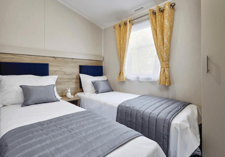 Trelawne Manor Holiday Park 西卢港 外观 照片